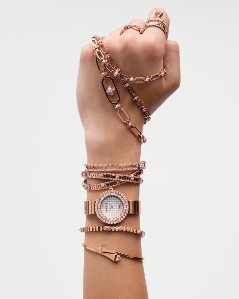 من ناطحات السحاب إلى جنيف.. مارلي ترسم خارطة طريق جديدة للزمن