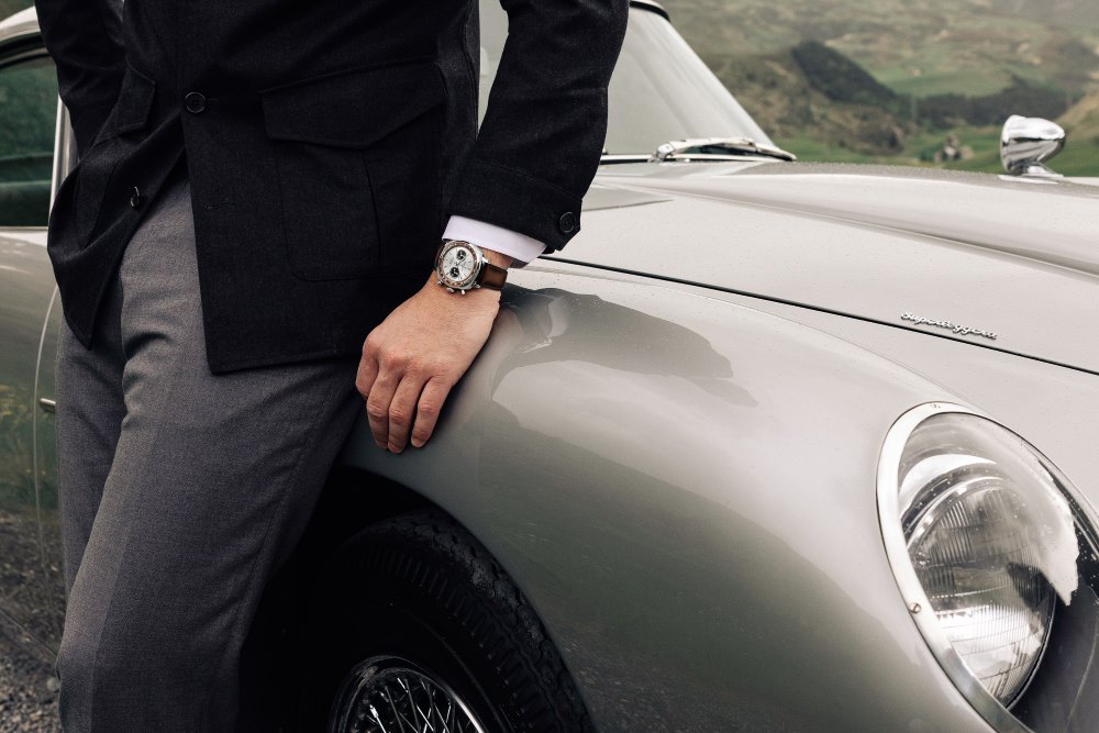 Breitling و Aston Martin: انصهار الفخامة والسرعة