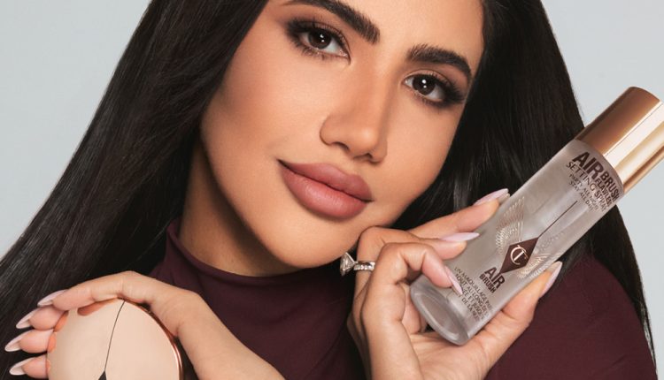 شارلوت تلبوري تطلق حملة Airbrush مع نور ستارز