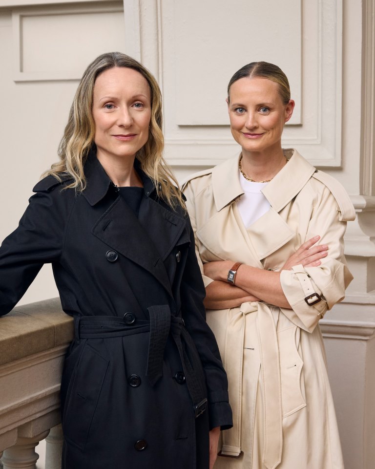 معطف Burberry في متحف V&A: رحلة 170 عاماً من الأناقة والابتكار البريطاني
