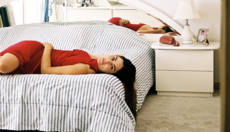 "ياسمين صالح" تطلق حملة Everyday Forms لمجموعة ما قبل خريف 2026