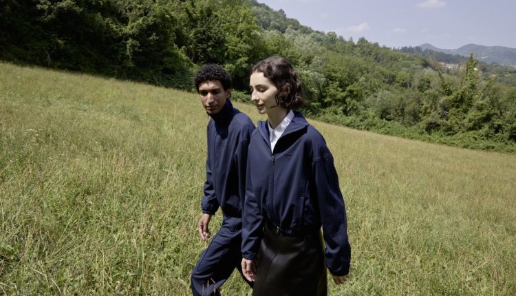 PUMA و JIL SANDER تطلقان تشكيلة أزياء جديدة